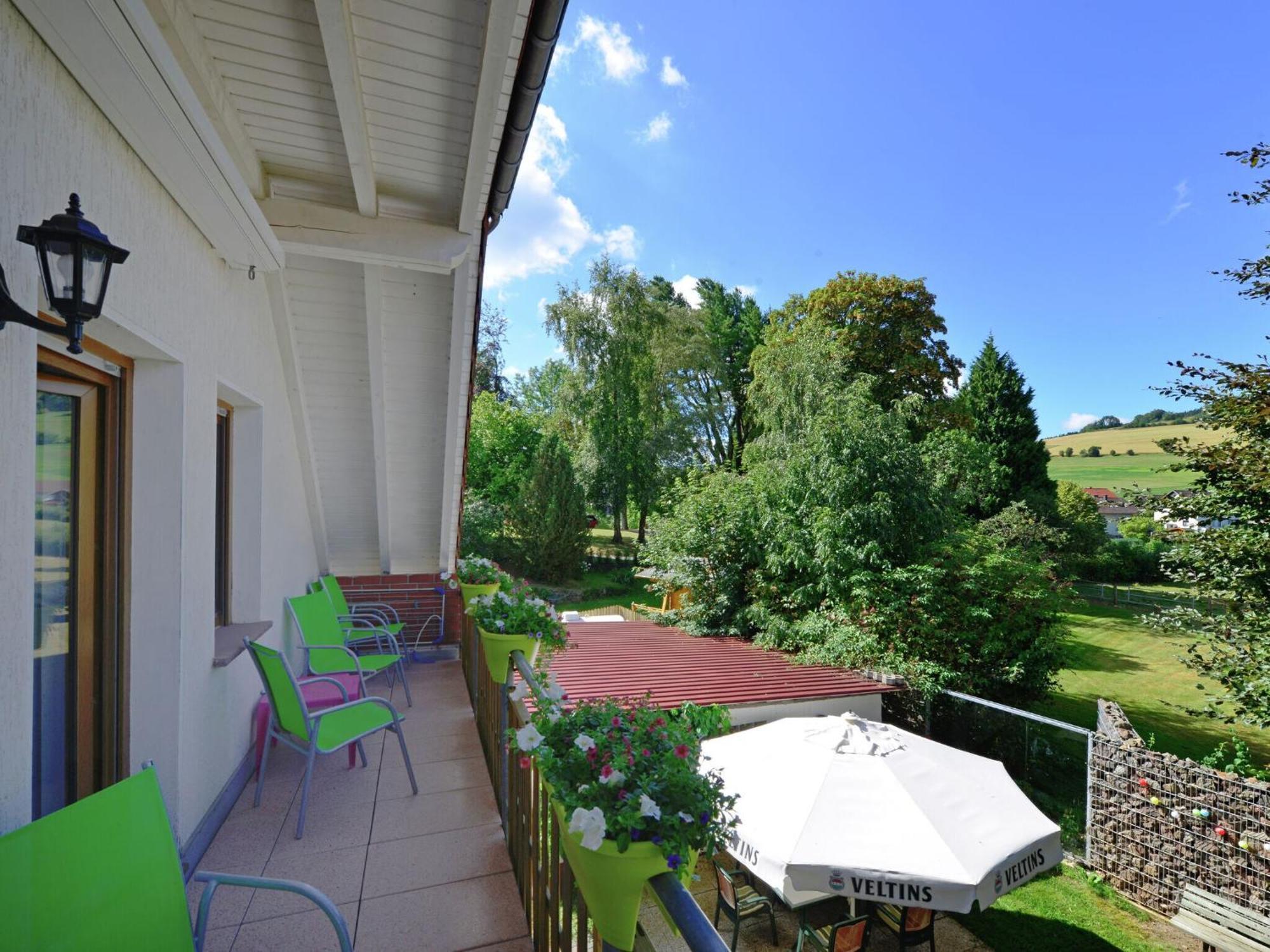 Quaint Apartment In Eimelrod Near Lake And Water Sports Willingen  Eksteriør bilde